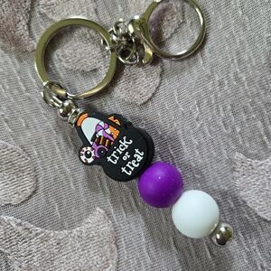 Beaded 'trick or treat' Keychain